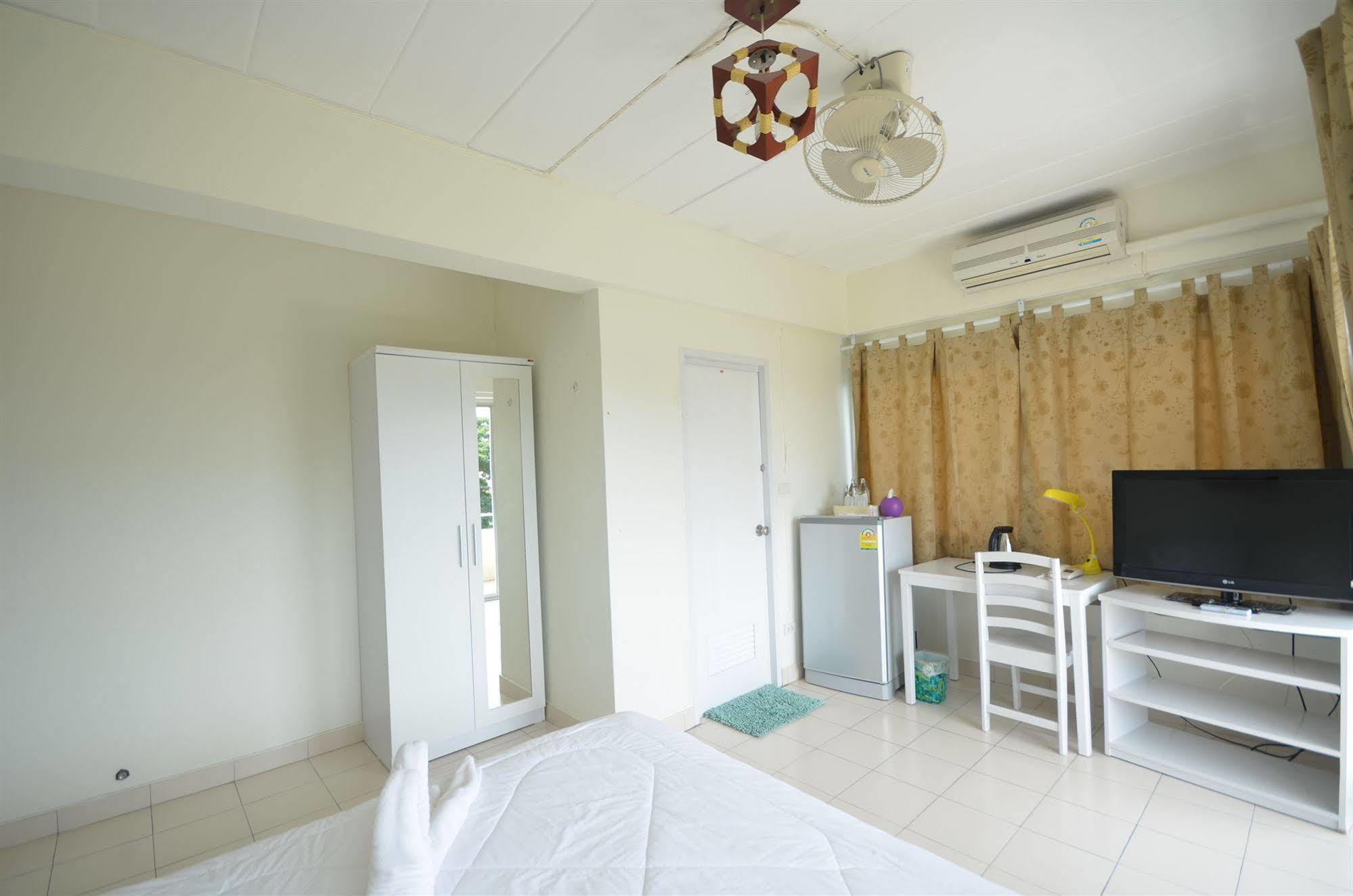 Pearl@Hua Hin Hotel Exterior photo